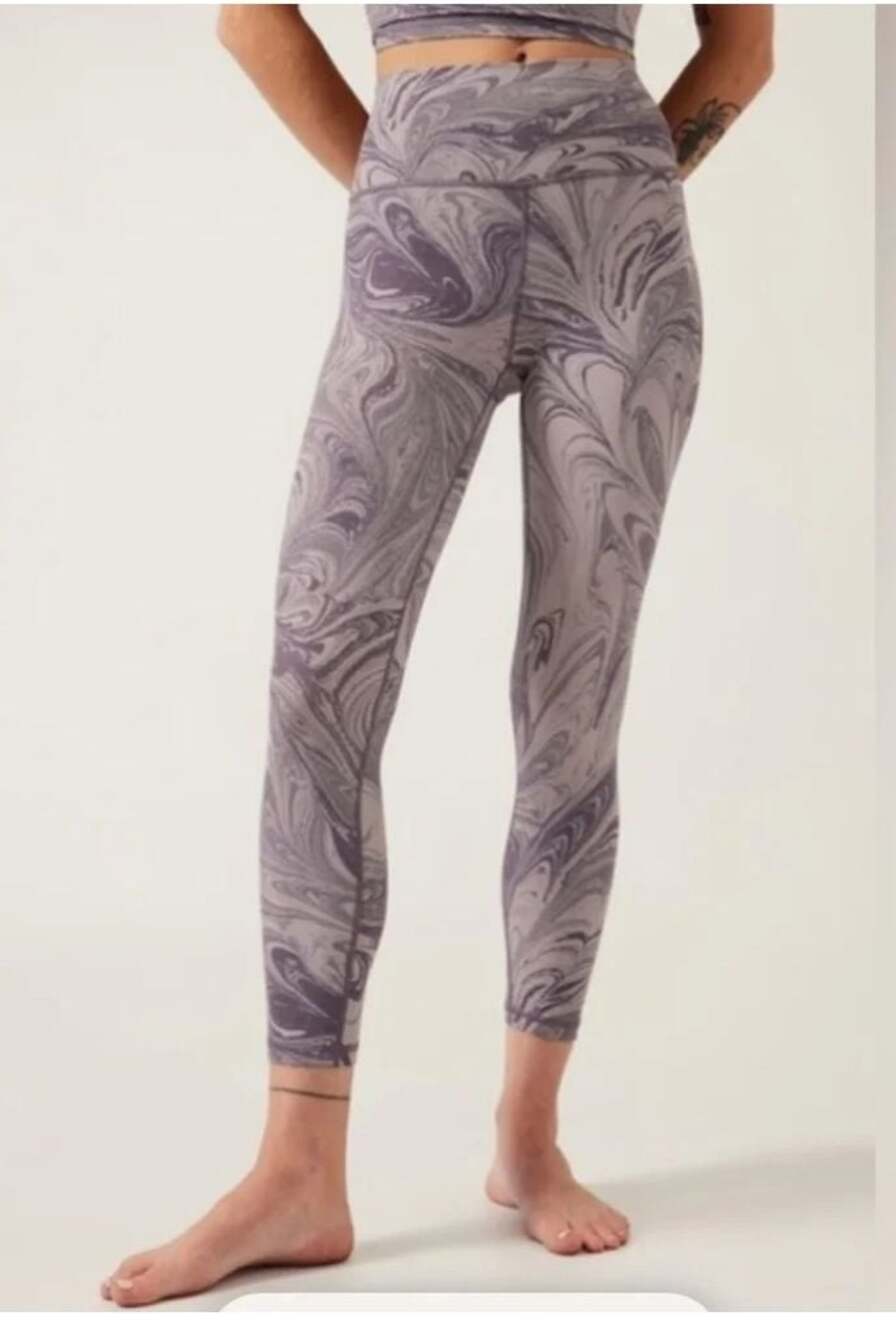 Athleta Transcend 7/8 Athleisure Yoga Leggings, Size Small/Petite‎